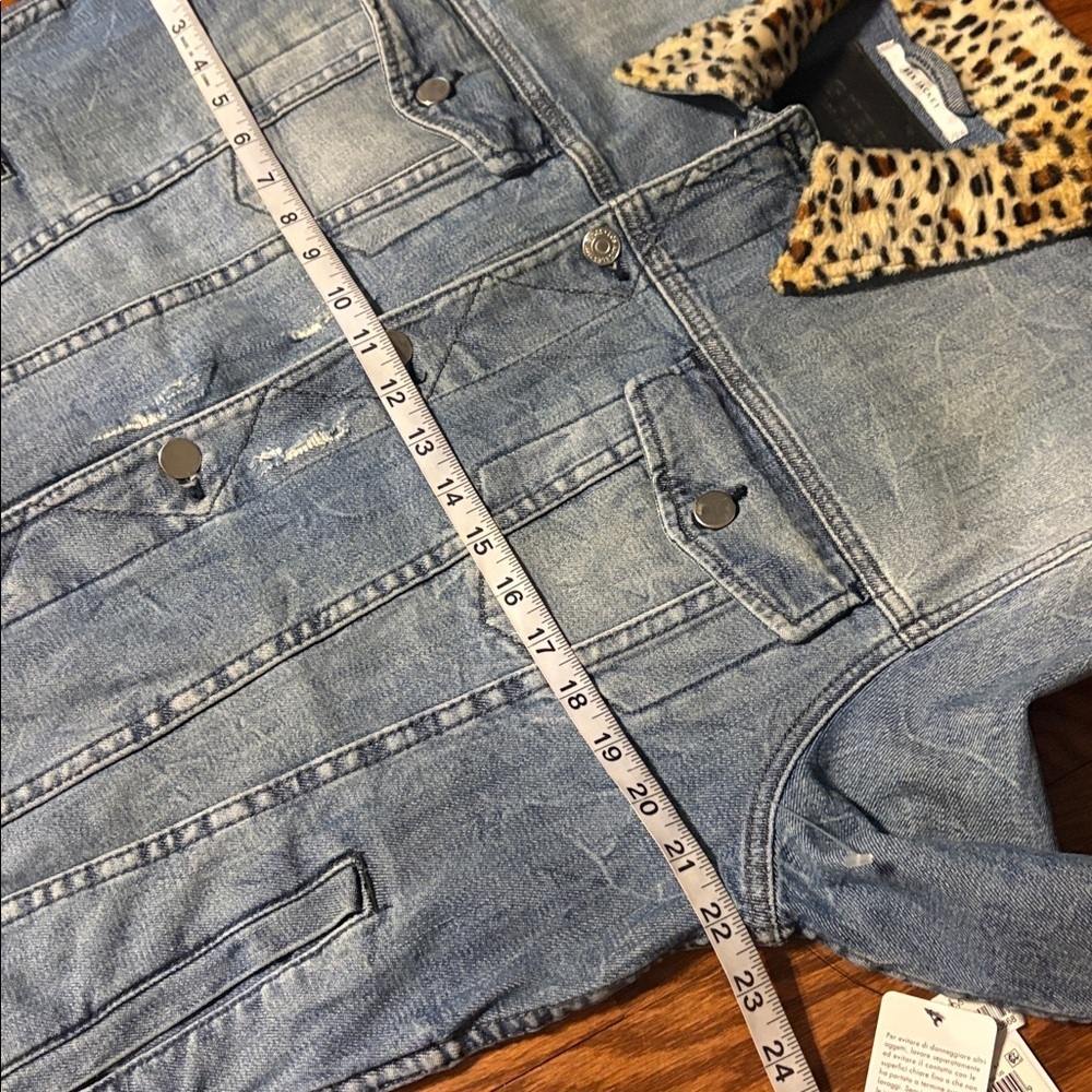 Guess women’s Rex Blue Denim Jacket Leopard faux fur Collar / back fur dice L - Picture 14 of 16